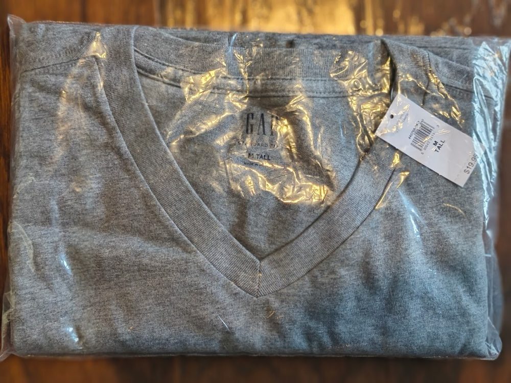 Gap Classic V-Neck Men's Size M Tall Medium Heather Grey T-Shirt NWT